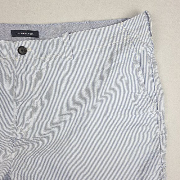 Tommy Hilfiger Men Shorts Size 40 Blue White Seersucker Preppy EUC Beach Striped - Picture 3 of 13
